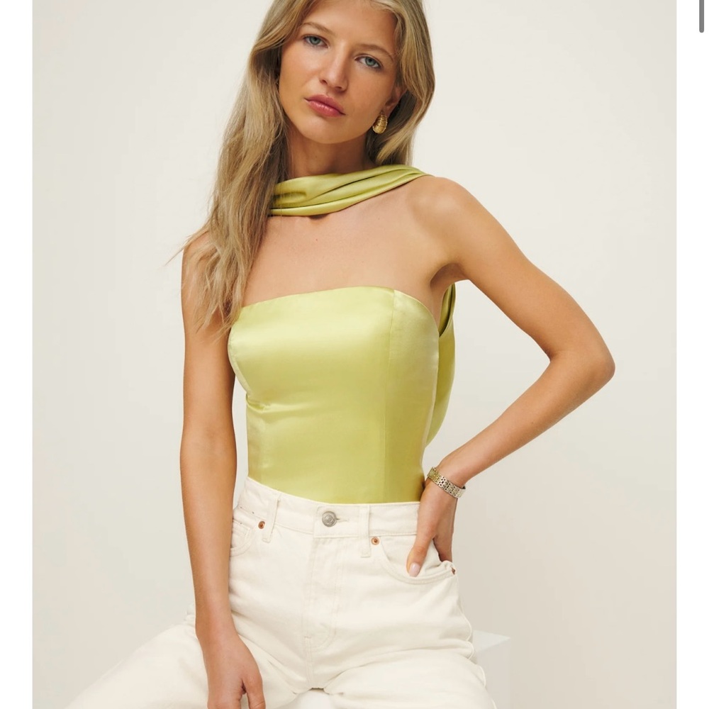 Reformation Top